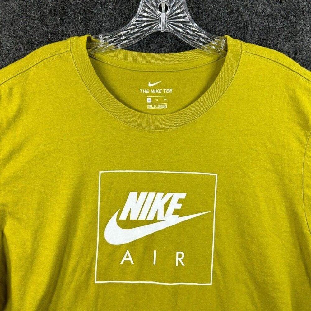Nike Air Shirt Men's Extra Large Gold White Logo Basic Tee Casual - Picture 2 of 9